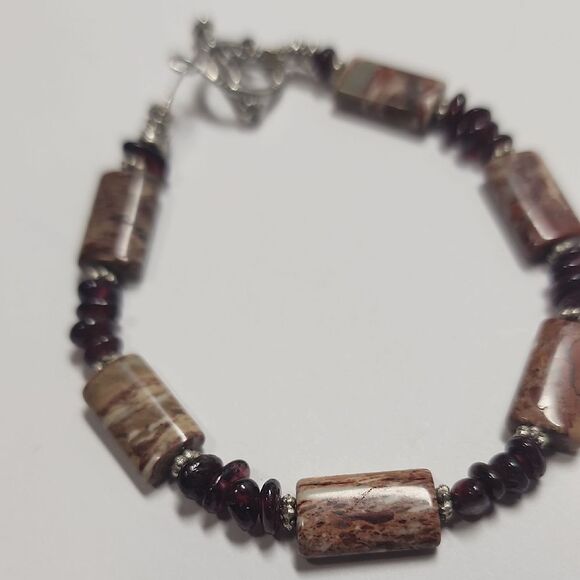 Garnet And Jasper Bracelet Size 6.5 - Picture 3 of 3